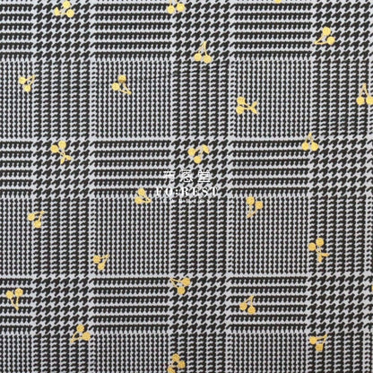 cotton - Houndstooth with metallic fabric Gray - FO:REST Fabric 布恩堂Liberty fabrictana lawnjapanese fabricykk zipper