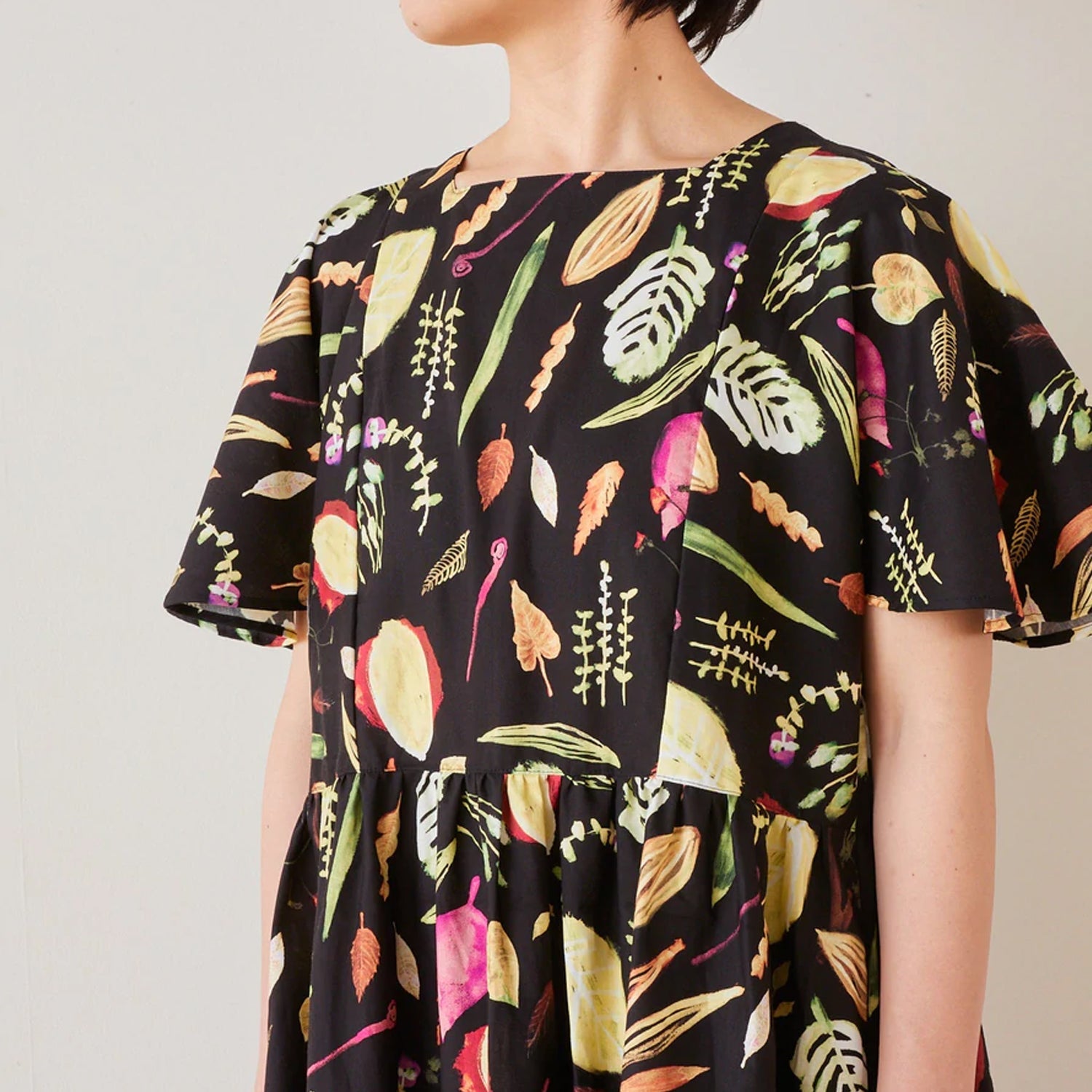 cotton - Leaf Paper Message fabric - FO:REST Fabric 布恩堂Liberty fabrictana lawnjapanese fabricykk zipper
