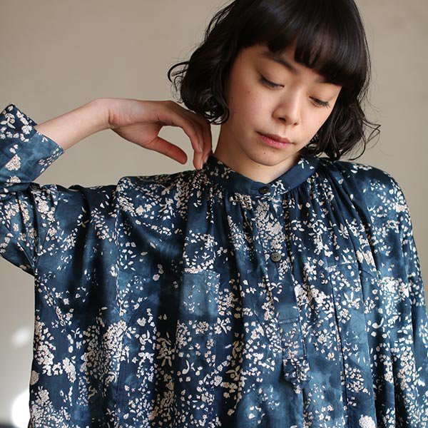 Craft Books - ATELIER to nani IRO sewing closet - FO:REST Fabric 布恩堂Liberty fabrictana lawnjapanese fabricykk zipper