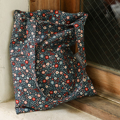 Dailylike cotton - Calm Flower Fabric - FO:REST Fabric 布恩堂Liberty fabrictana lawnjapanese fabricykk zipper