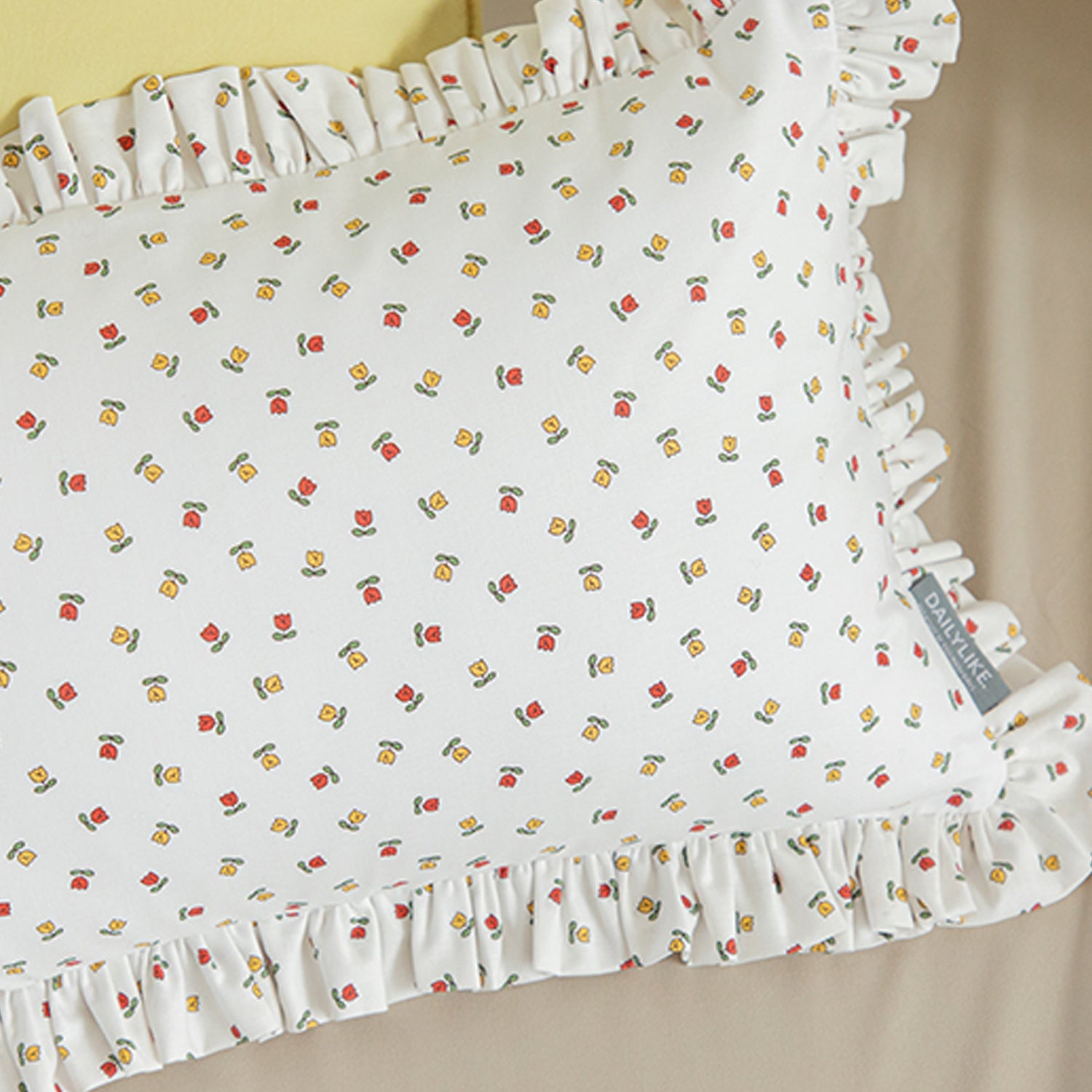 Dailylike cotton - Cute tulips Fabric - FO:REST Fabric 布恩堂Liberty fabrictana lawnjapanese fabricykk zipper
