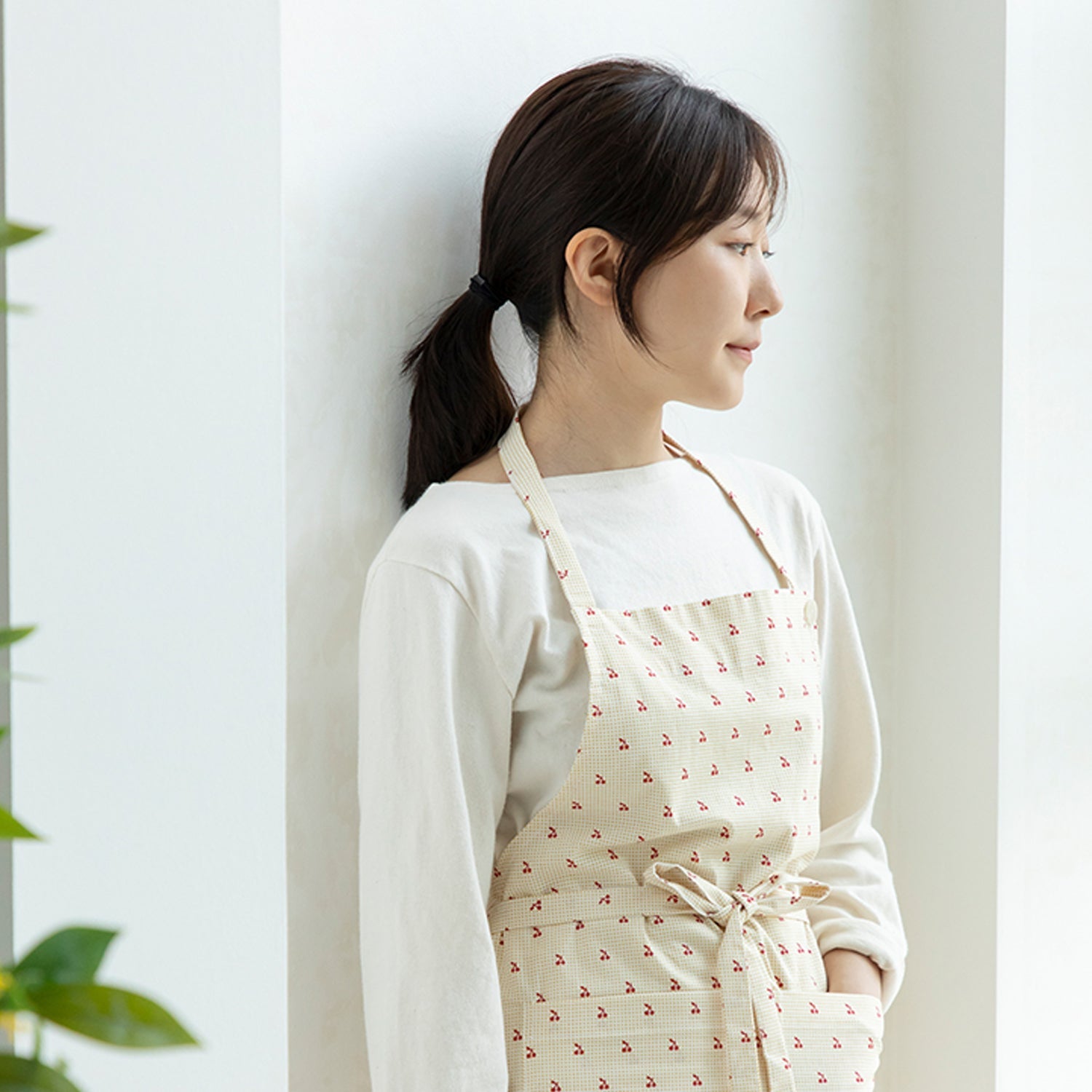 Dailylike cotton - Mini cherry Fabric - FO:REST Fabric 布恩堂Liberty fabrictana lawnjapanese fabricykk zipper