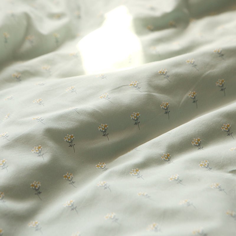 Dailylike - cotton - Mini flower Fabric - FO:REST Fabric 布恩堂Liberty fabrictana lawnjapanese fabricykk zipper