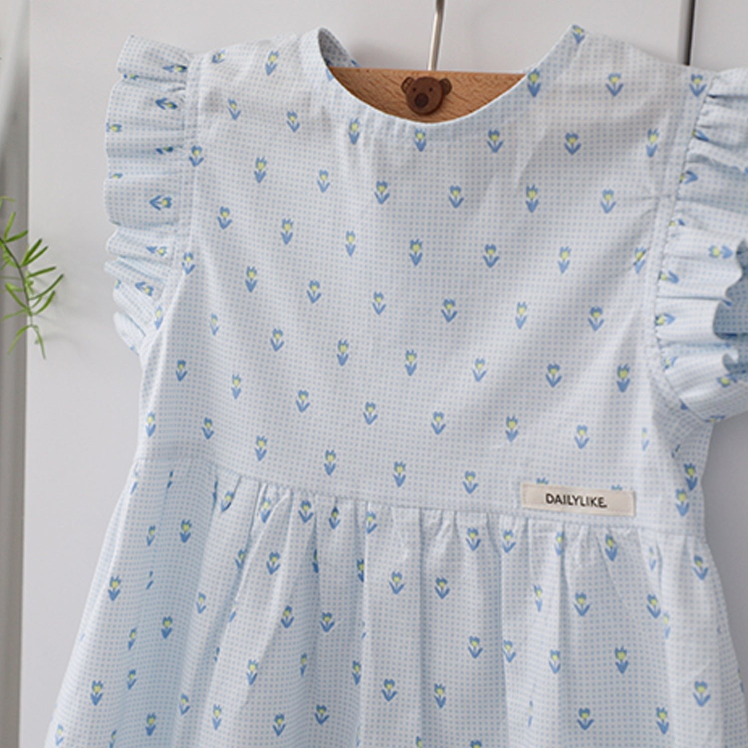 Dailylike cotton - Mini tulip Fabric - FO:REST Fabric 布恩堂Liberty fabrictana lawnjapanese fabricykk zipper