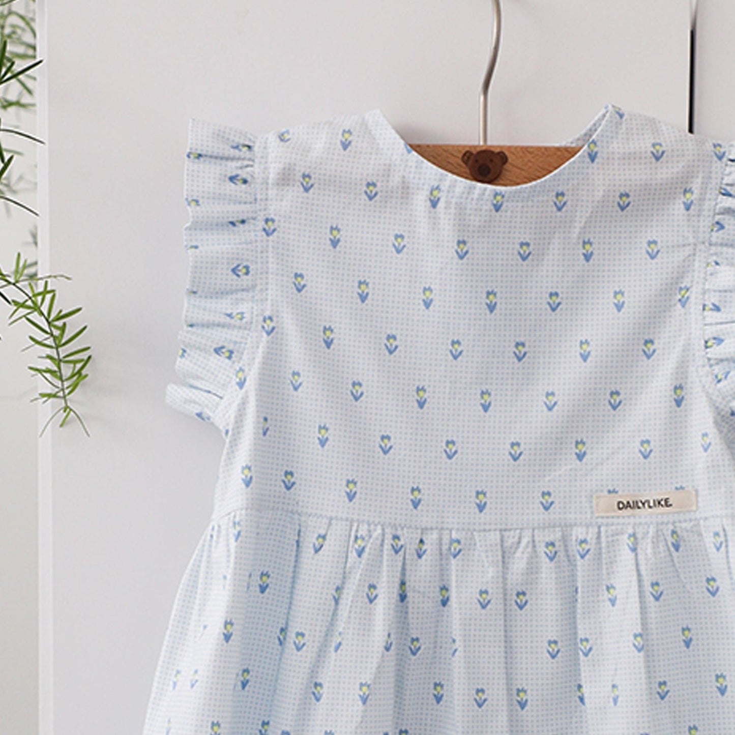 Dailylike cotton - Mini tulip Fabric - FO:REST Fabric 布恩堂Liberty fabrictana lawnjapanese fabricykk zipper
