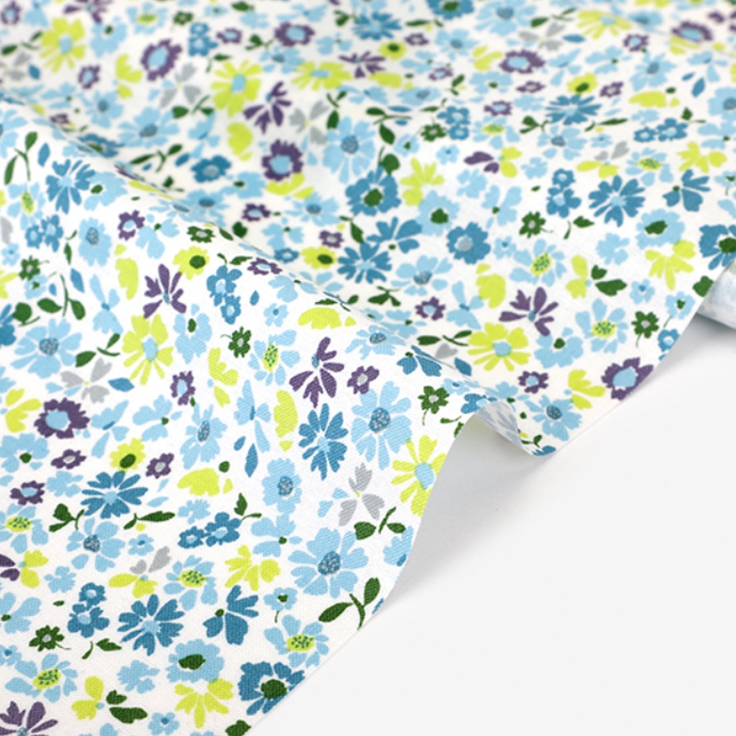 Dailylike cotton - Secret garden Flower Fabric - FO:REST Fabric 布恩堂Liberty fabrictana lawnjapanese fabricykk zipper