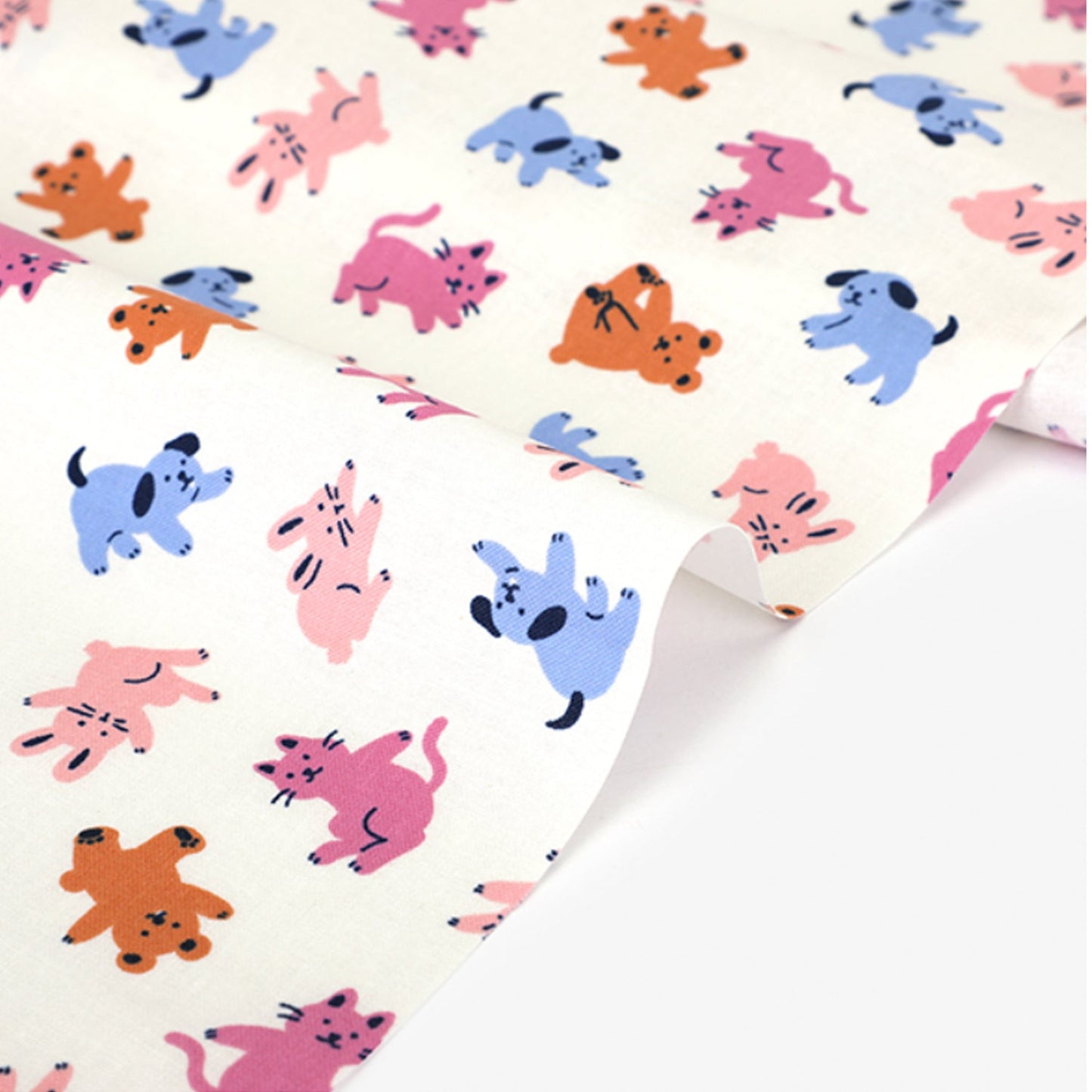 Dailylike cotton - Witty bitty Fabric - FO:REST Fabric 布恩堂Liberty fabrictana lawnjapanese fabricykk zipper