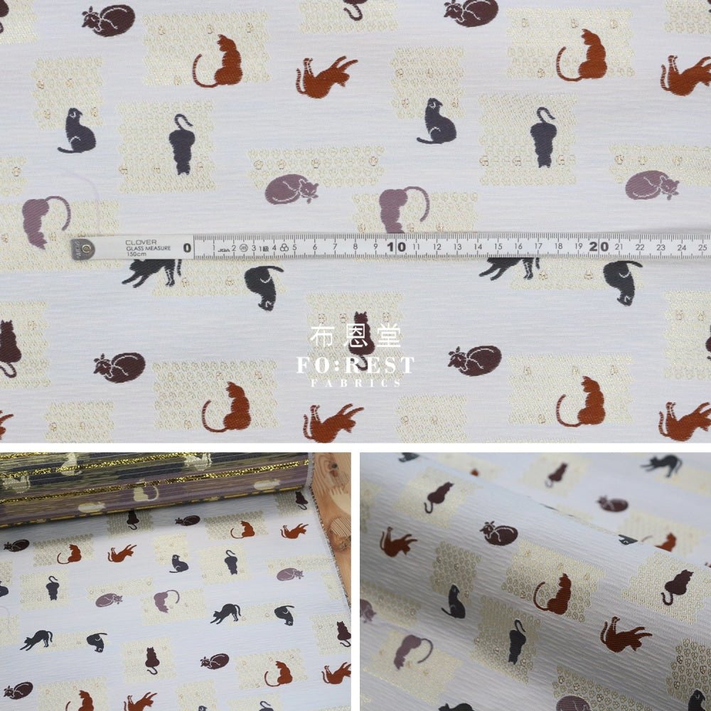 Gold Brocade - Cats Paw 綿綿貓掌 fabric - FO:REST Fabric 布恩堂Liberty fabrictana lawnjapanese fabricykk zipper