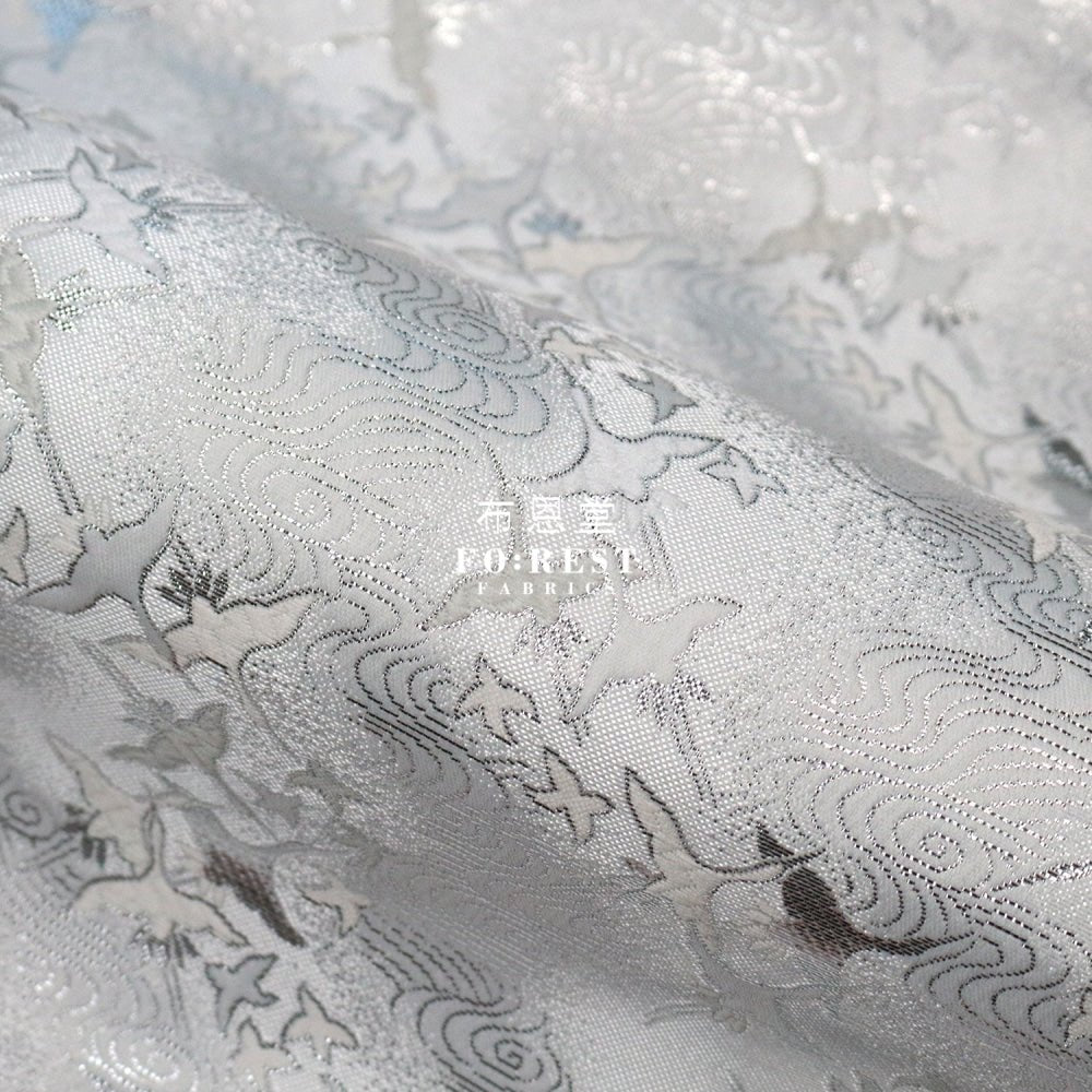 Gold Brocade - Cloud Crane 雲中鶴 fabric White - FO:REST Fabric 布恩堂Liberty fabrictana lawnjapanese fabricykk zipper