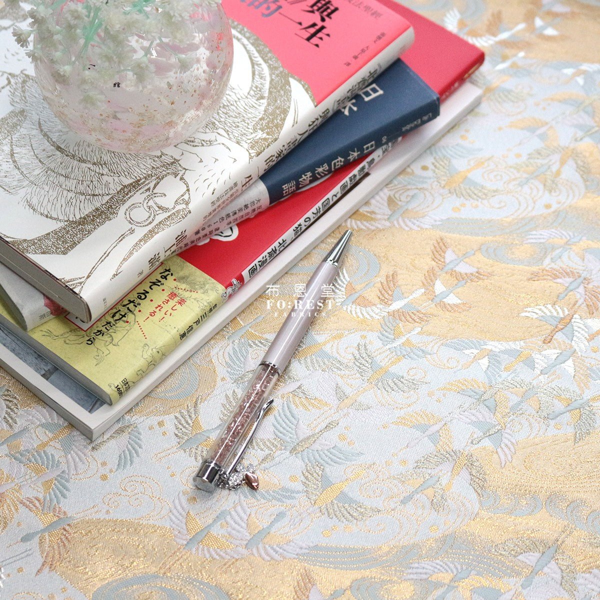 Gold Brocade - In the sky fabric SLIVER - FO:REST Fabric 布恩堂Liberty fabrictana lawnjapanese fabricykk zipper