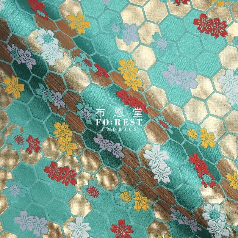 Gold Brocade - 亀甲 KIKKO KINRAN fabric Green - FO:REST Fabric 布恩堂Liberty fabrictana lawnjapanese fabricykk zipper