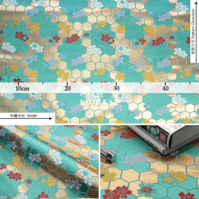 Gold Brocade - 亀甲 KIKKO KINRAN fabric Green - FO:REST Fabric 布恩堂Liberty fabrictana lawnjapanese fabricykk zipper