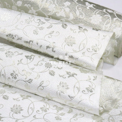 Gold Brocade - Rose vine fabric White - FO:REST Fabric 布恩堂Liberty fabrictana lawnjapanese fabricykk zipper