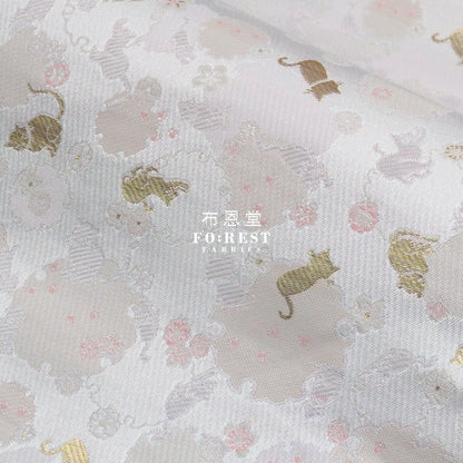 Gold Brocade - Snow Cats fabric Pearl - FO:REST Fabric 布恩堂Liberty fabrictana lawnjapanese fabricykk zipper