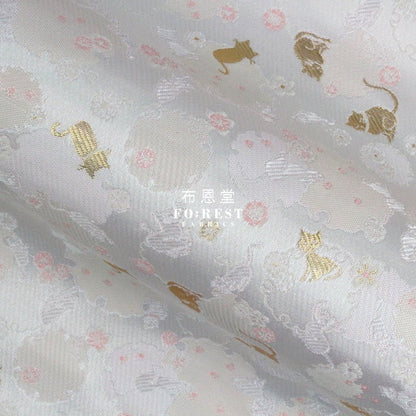 Gold Brocade - Snow Cats fabric Pearl - FO:REST Fabric 布恩堂Liberty fabrictana lawnjapanese fabricykk zipper