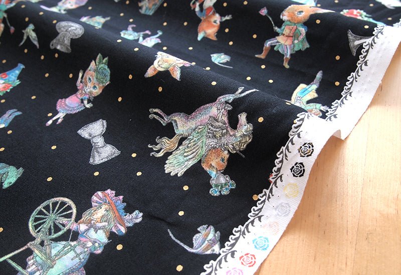 JoliFleur - cotton - THORN ROSE fabric - FO:REST Fabric 布恩堂Liberty fabrictana lawnjapanese fabricykk zipper