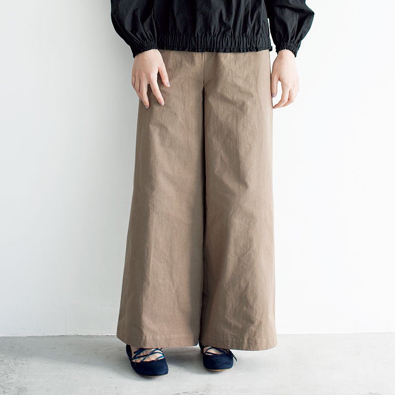 Ladies pants | Paper pattern - FO:REST Fabric 布恩堂Liberty fabrictana lawnjapanese fabricykk zipper