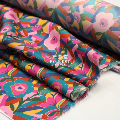 Liberty of London (Cotton Tana Lawn Fabric) - Bloombury YW - FO:REST Fabric 布恩堂Liberty fabrictana lawnjapanese fabricykk zipper