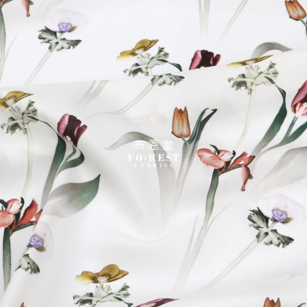 Liberty of London (Cotton Tana Lawn Fabric) - Healing Floral - FO:REST Fabric 布恩堂Liberty fabrictana lawnjapanese fabricykk zipper