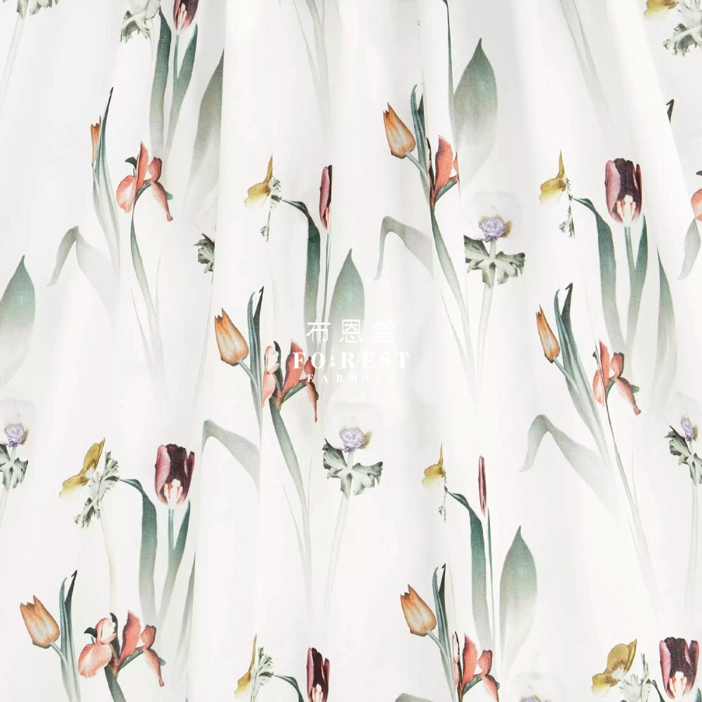 Liberty of London (Cotton Tana Lawn Fabric) - Healing Floral - FO:REST Fabric 布恩堂Liberty fabrictana lawnjapanese fabricykk zipper