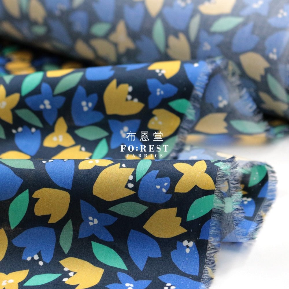 Liberty of London (Cotton Tana Lawn Fabric) - Scattered Petals - FO:REST Fabric 布恩堂Liberty fabrictana lawnjapanese fabricykk zipper