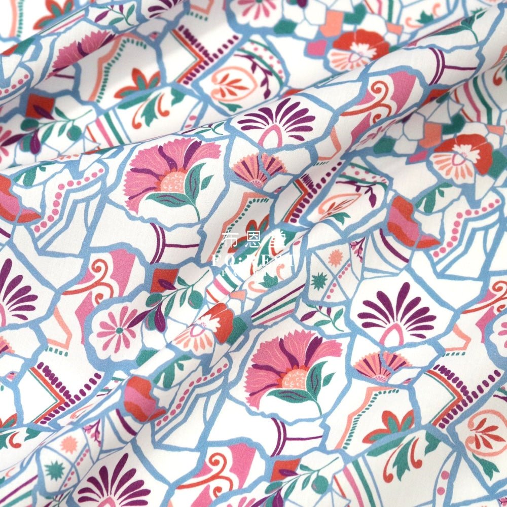 Liberty of London (Cotton Tana Lawn Fabric) - Spanish Tiles - FO:REST Fabric 布恩堂Liberty fabrictana lawnjapanese fabricykk zipper