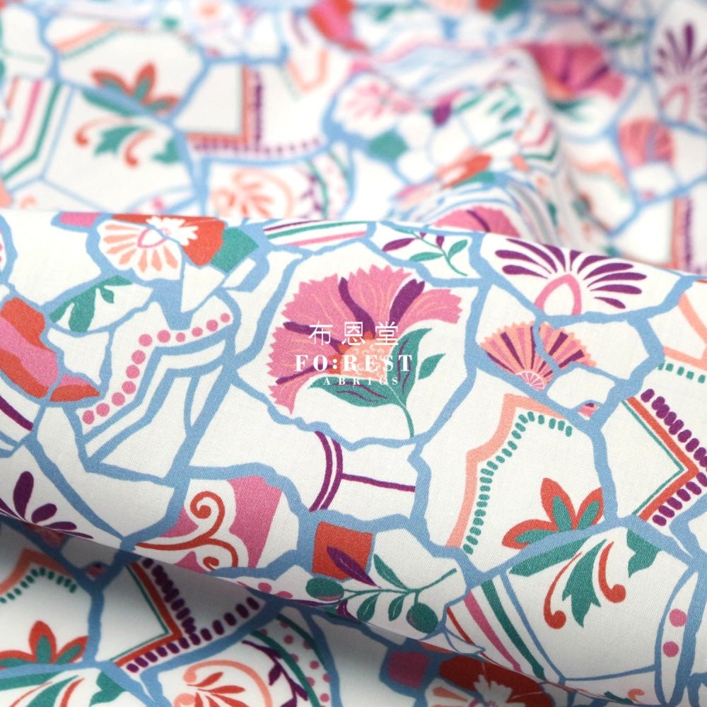 Liberty of London (Cotton Tana Lawn Fabric) - Spanish Tiles - FO:REST Fabric 布恩堂Liberty fabrictana lawnjapanese fabricykk zipper