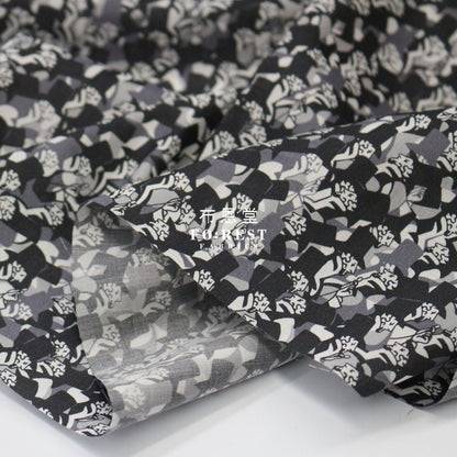 Liberty of London (Cotton Tana Lawn Fabric) - Top Hats - FO:REST Fabric 布恩堂Liberty fabrictana lawnjapanese fabricykk zipper