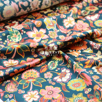 Liberty of London (Silk Satin) - Delft Dream fabric - FO:REST Fabric 布恩堂Liberty fabrictana lawnjapanese fabricykk zipper