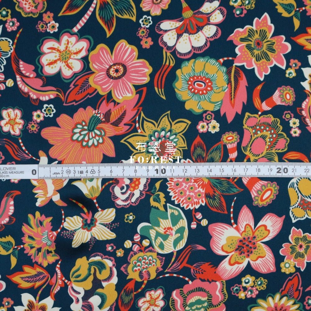 Liberty of London (Silk Satin) - Delft Dream fabric - FO:REST Fabric 布恩堂Liberty fabrictana lawnjapanese fabricykk zipper