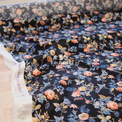 Liberty of London (Silk Satin) - Yorkshire fabric Black - FO:REST Fabric 布恩堂Liberty fabrictana lawnjapanese fabricykk zipper