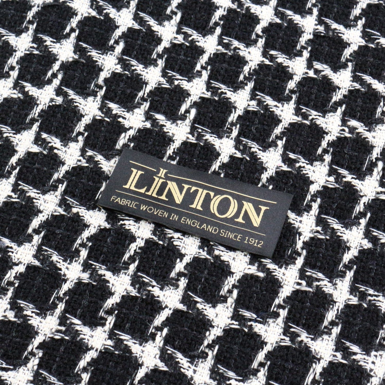Linton Tweeds 0030 - FO:REST Fabric 布恩堂Liberty fabrictana lawnjapanese fabricykk zipper