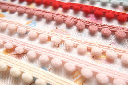 Pom Pom Trim 2 - 50cm - FO:REST Fabric 布恩堂Liberty fabrictana lawnjapanese fabricykk zipper