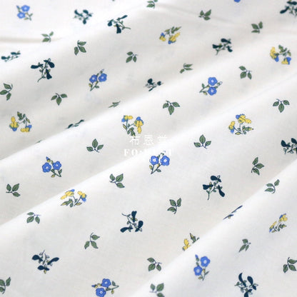 Quilting Liberty - Pome Blossom A Lasenby Cotton