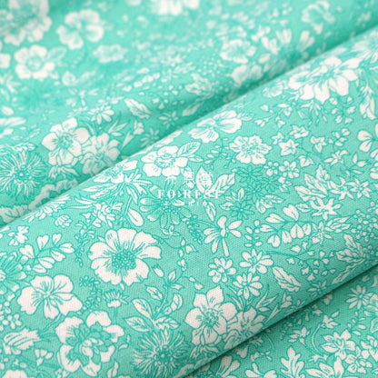 Quilting Liberty - Sunrise Emily Silhouette Flower Lt.green Lasenby Cotton
