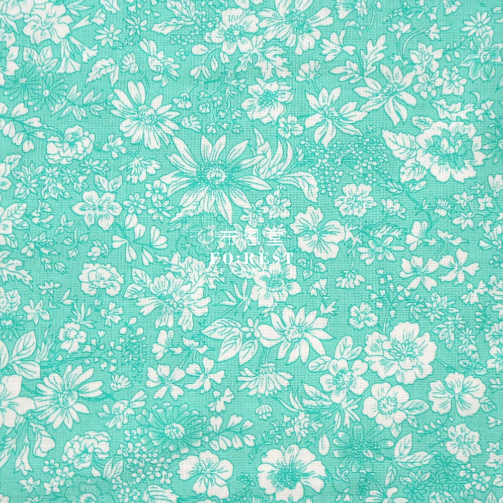 Quilting Liberty - Sunrise Emily Silhouette Flower Lt.green Lasenby Cotton